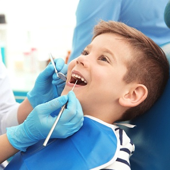 A little boy having his teeth checked by his pediatric dentist in Duncanville