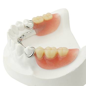 Model smile with pedi-partial appliance